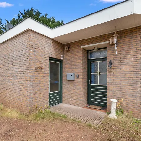 Ruim Vakantiehuis Dichtbij Bos En Heide *