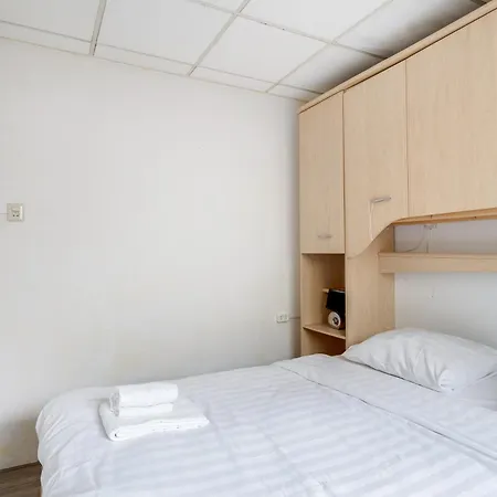 Holiday home Ruim Vakantiehuis Dichtbij Bos En Heide